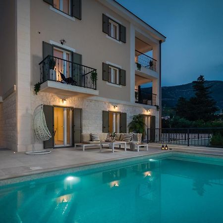 Villa Mirta Bol Exterior foto