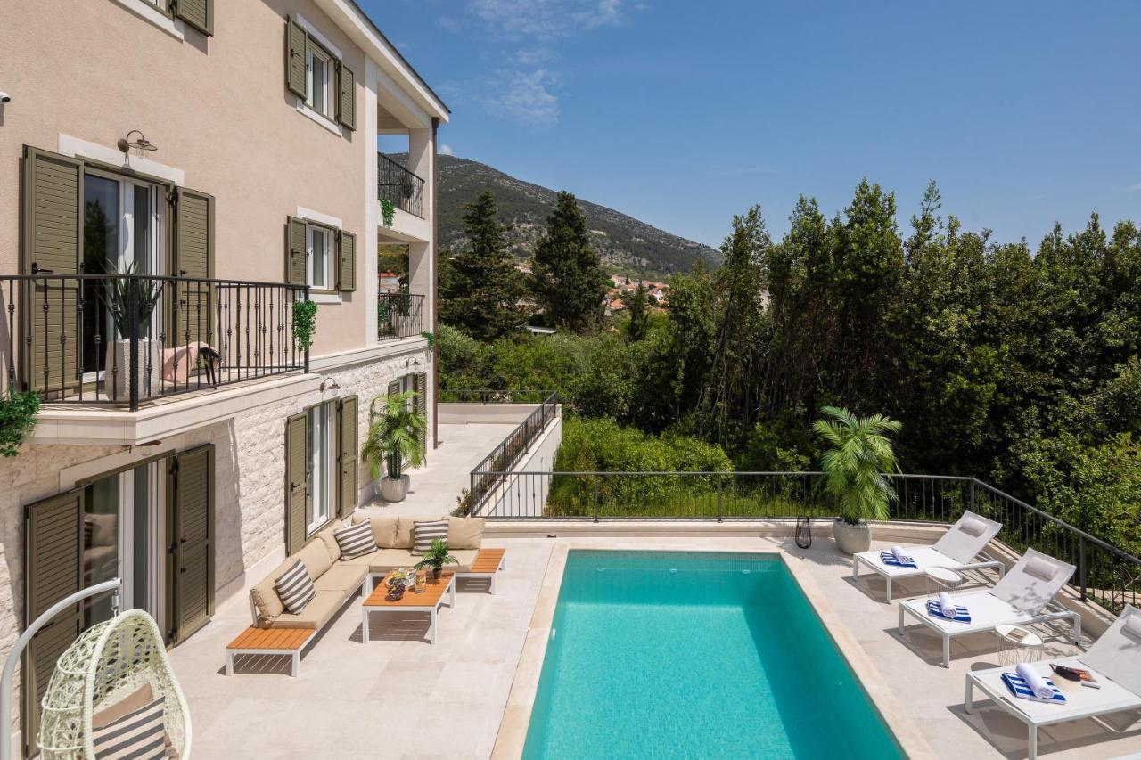 Villa Mirta Bol Exterior foto