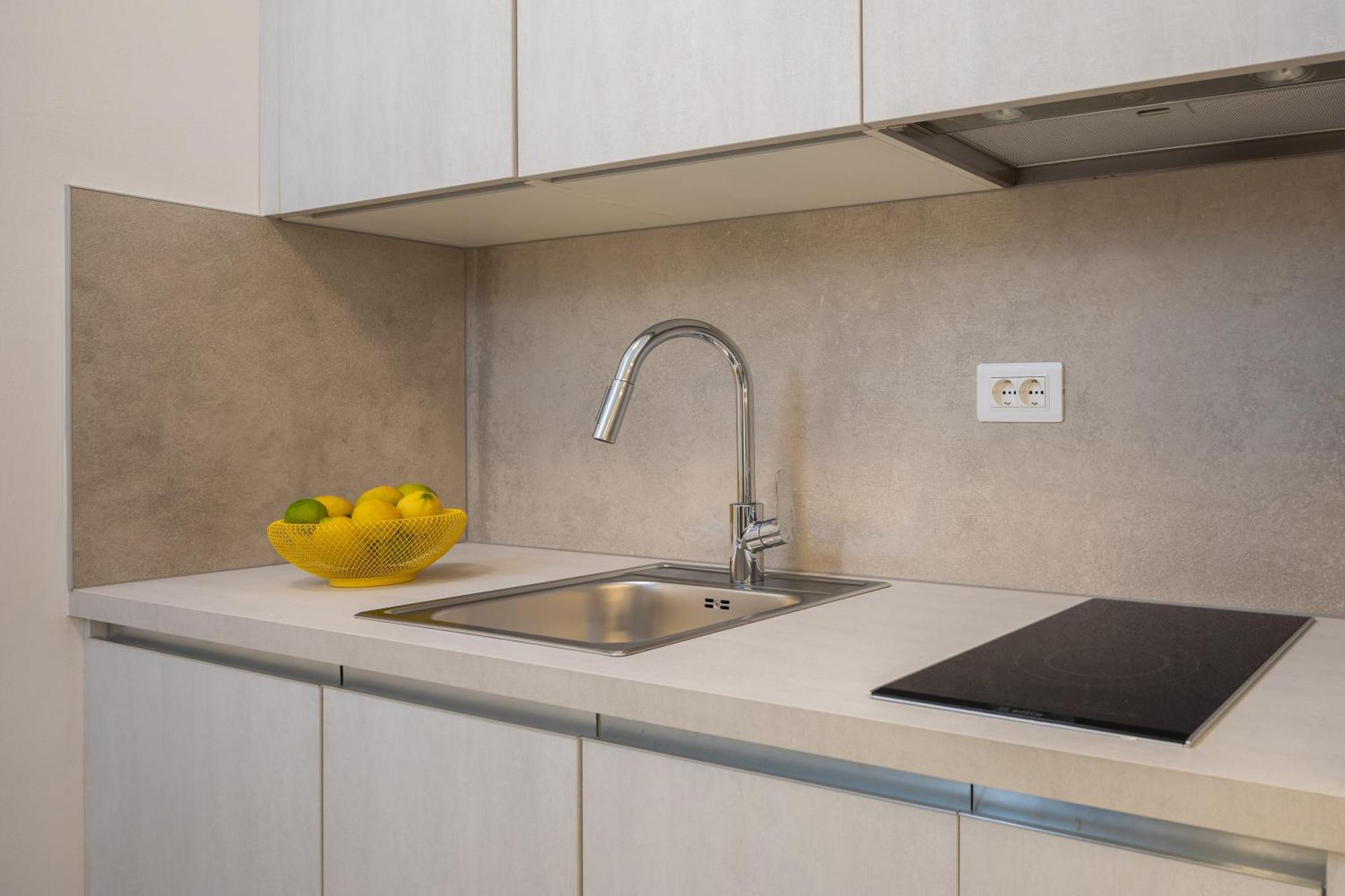 Villa Mirta Bol Zimmer foto