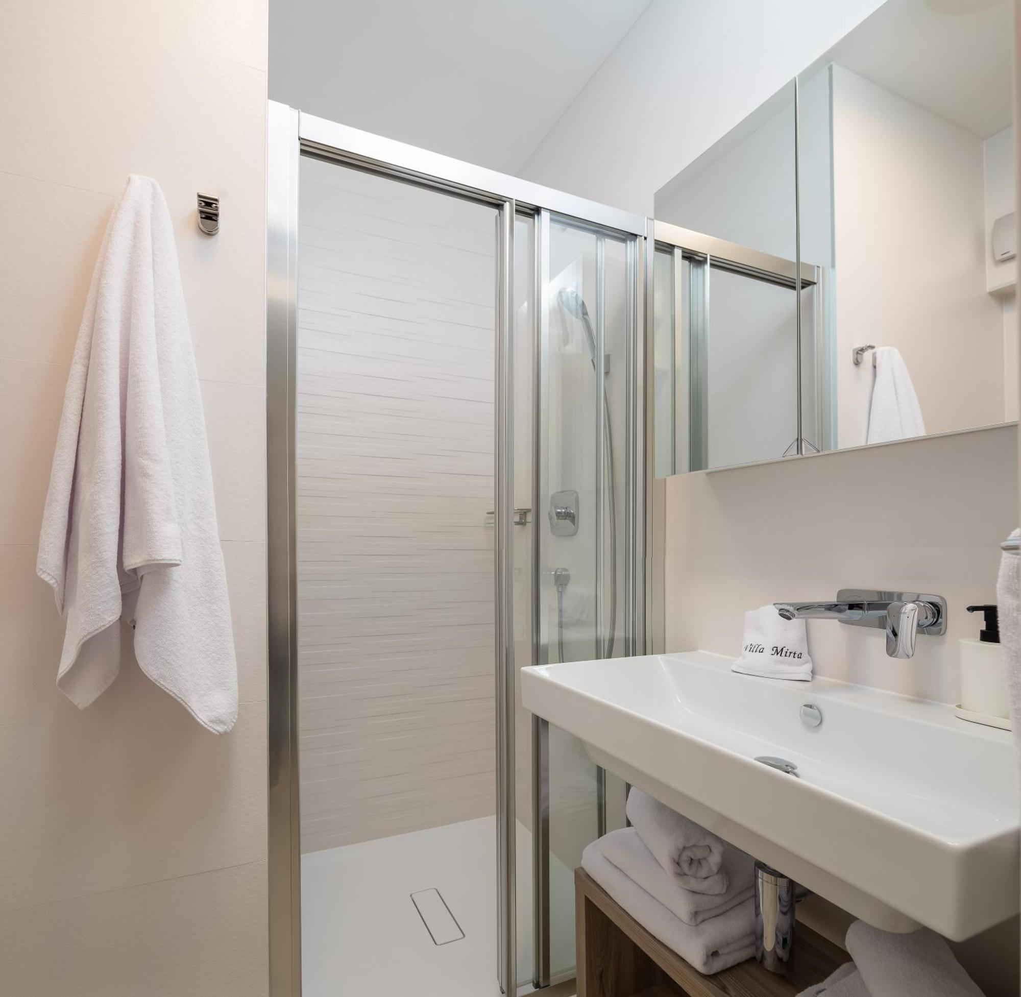 Villa Mirta Bol Zimmer foto